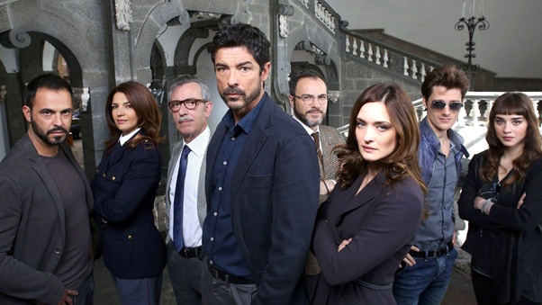 Los bastardos de Pizzofalcone 3ra Temporada