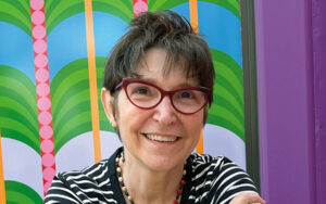 Leticia Castro escritora de Injaus