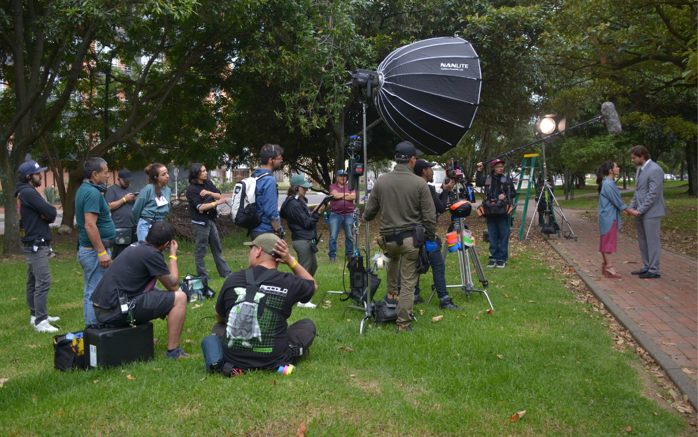 BTS Tu lugar es a mi lado novela corta de 8k films ReelShort