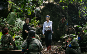 Ana María Hermida dirigiendo Alix