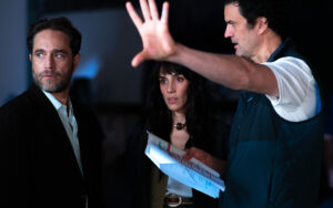 Mónica Vargas de Traziende explica los valores de producción en Contigo en el futuro para que destaque en el top 10 de las más populares de México en Prime Video en febrero