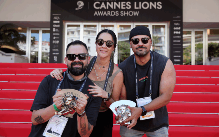 Aldo Ramírez (Coco) y Ricardo Avilés, chief creative officers de LePub, junto a Paola Escalante, managing director de la agencia