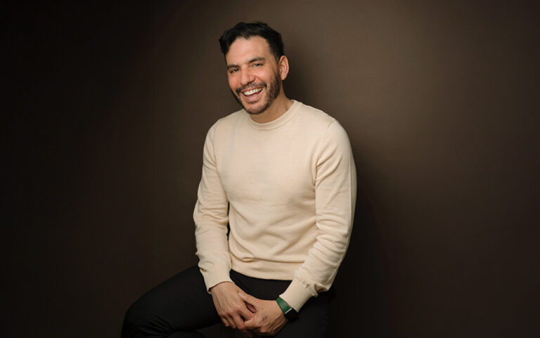 Ronen Suarc, periodista, actor y creador de contenido