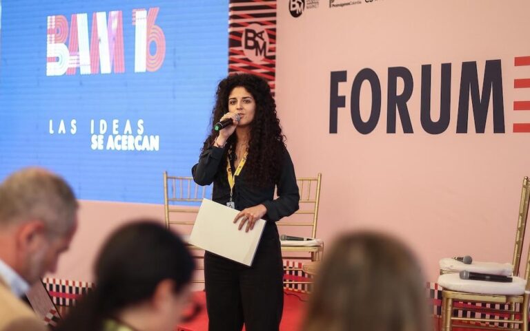 Ministra de Cultura Yannai Kadamani en anuncio coproducción Colombia y España