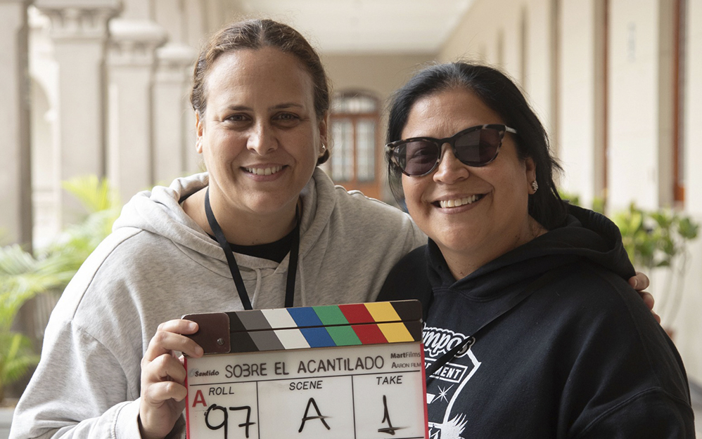 La directora Enrica Pérez y la productora "Pinky" Campos