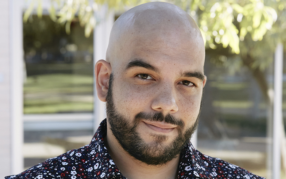 Circo Gómez, serie de animación de 3Pas, F3 Media y Visceral para ViX, tendrá su premiere en Pixelatl (del 9 al 13 de septiembre). Con la voz de Eugenio Derbez y Omar Chaparro, la historia está dirigida al público adulto. Sobre este tema conversó con PRODU Jordán Rubio, productor ejecutivo de Circo Gómez y ejecutivo de desarrollo y de producción enfocado en animación y comedia de 3Pas