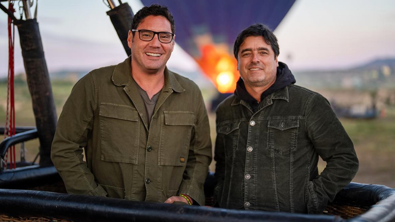 <em>Socios por el mundo 4</em>