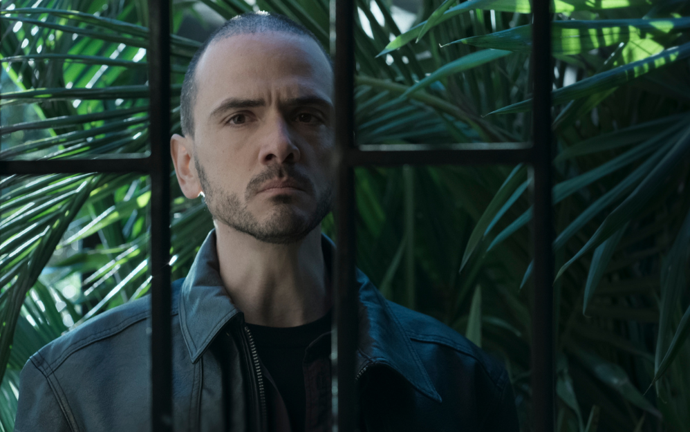 Juan Fernando Sánchez en La huésped