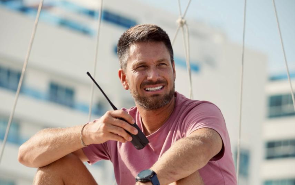 Camilo Vega, director