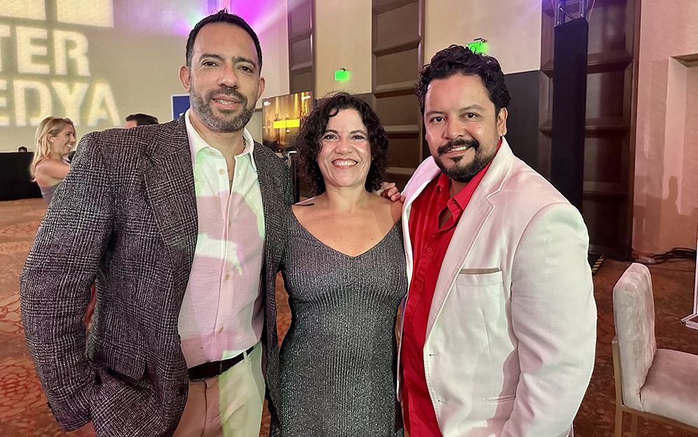 Marco Antonio Legarde de Arde, Rubén Enríquez, productor,y Lisa Carreón, guionista