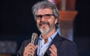 Carlos Bardasano, productor Doménica Montero