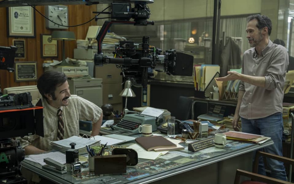 México 86 narra la improbable candidatura de México para ser sede delMundial de 1986, una hazaña audaz, contra todo pronóstico, que sólo fue posible gracias al puro ingenio mexicano