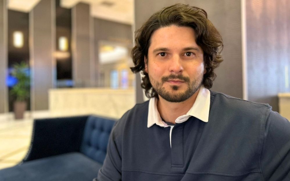 Santiago Zapata de Ficción para A Fábrica México & U.S. Hispanic, explicó en C21’s Content Americas, cómo la compañía está ampliando su panorama creativo y mirando a nuevos modelos y formatos