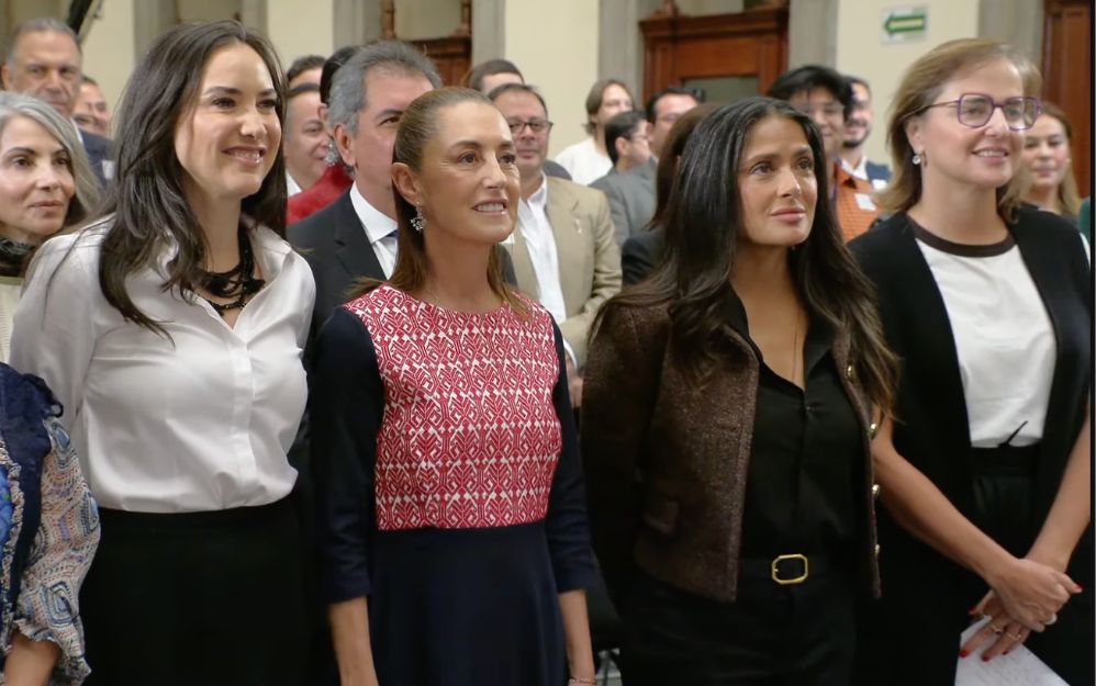 Sheinbaum y Salma Hayek