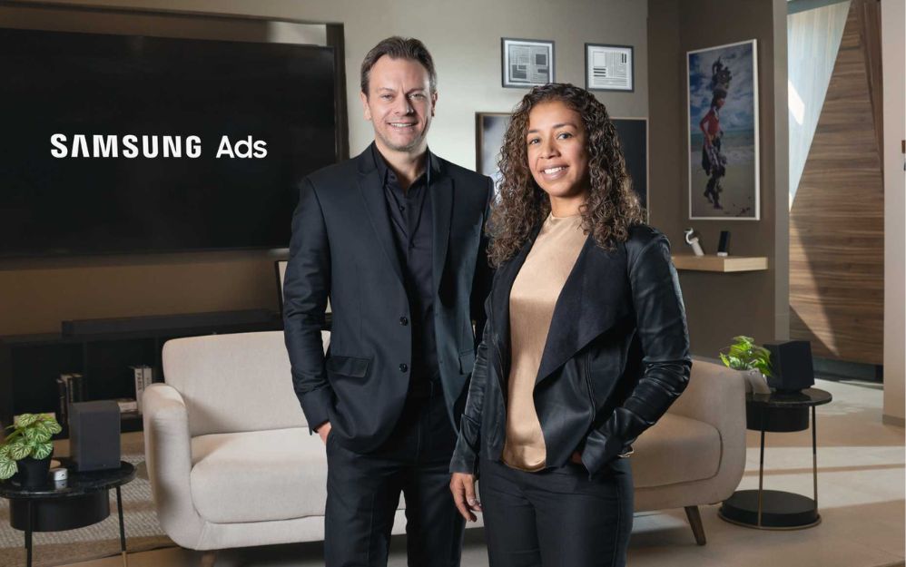 José Melchert, director sénior de Ventas y Operaciones para Samsung Ads Latinoamérica y Diana Medina, Head of Sales de Samsung Ads México