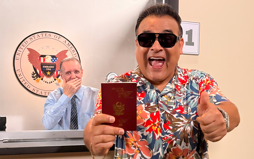 La promoción del programa es con Orderique en recibiendo su visa en la embajada estadounidense para ir al Mundial