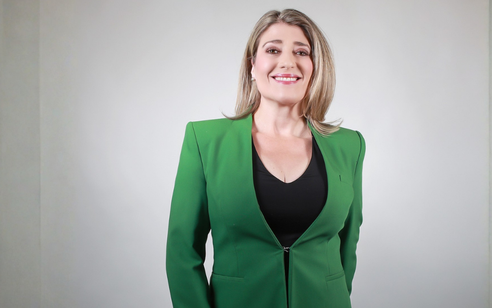 Page: Mi fortaleza es l<strong data-start="3300" data-end="3410">a comprensión estratégica de cómo funcionan las relaciones públicas en la era de las audiencias híbridas</strong>