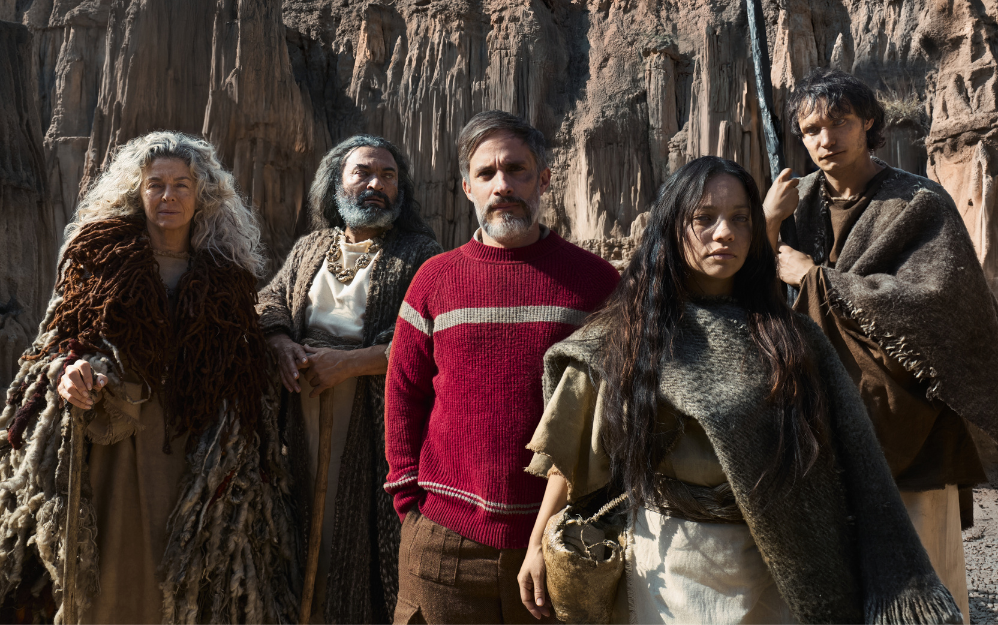 Margarita Rosa de Francisco, Diego Vásquez, Gael García Bernal, Natalia Reyes y Claudio Cataño hacen parte del elenco de En el valle de las sombras