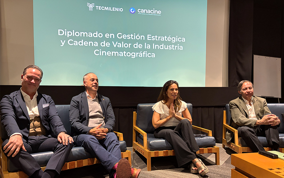 Miguel Mier, director general de Operaciones Globales (COO) de Cinépolis; Santiago Kuribreña, director de Comunicación y Marketing de Tecmilenio; Tábata Vilar, directora general de Canacine y Mauricio Durán, presidente de Canacine