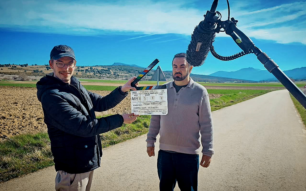 Frank Rodríguez y Nora Cervantes preparan el cierre de rodaje de Tiempos grises, una coproducción hispano-mexicana que busca revivir el terror psicológico de atmósfera sin depender de efectos especiales. Sobre este tema Rodríguez y Cervantes hablaron con PRODU, antes de seguir a Puebla, donde grabarán el último tramo de la película.
