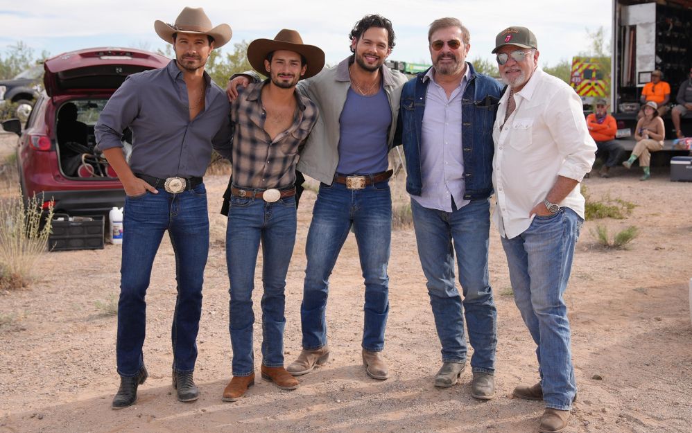 Produccion y elenco de Tierra de amor