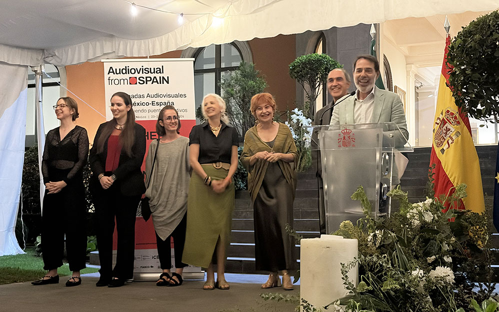 El embajador de España en México, Juan Duarte Cuadrado; Erwin Neumaier coordinador técnico IMCINE; Alicia Sánchez Muñoz, consejera comercial, María Peña, consejera económica; Noemi Cueto, jefa del Sector Cine en Audiovisual from Spain y Elena Fortes, de la productora Fiasco