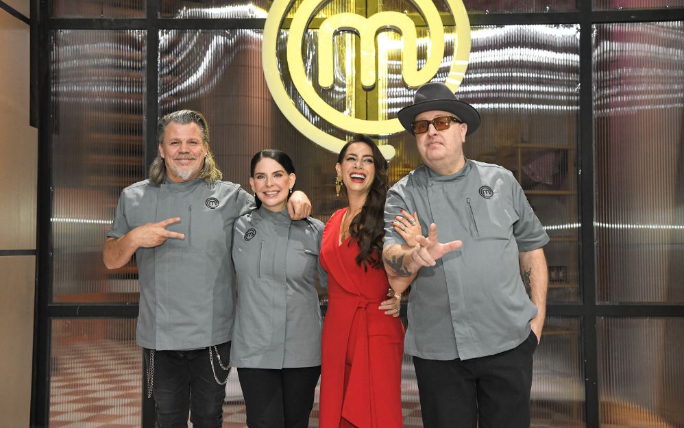 Conductora Claudia Lizaldi y Chefs