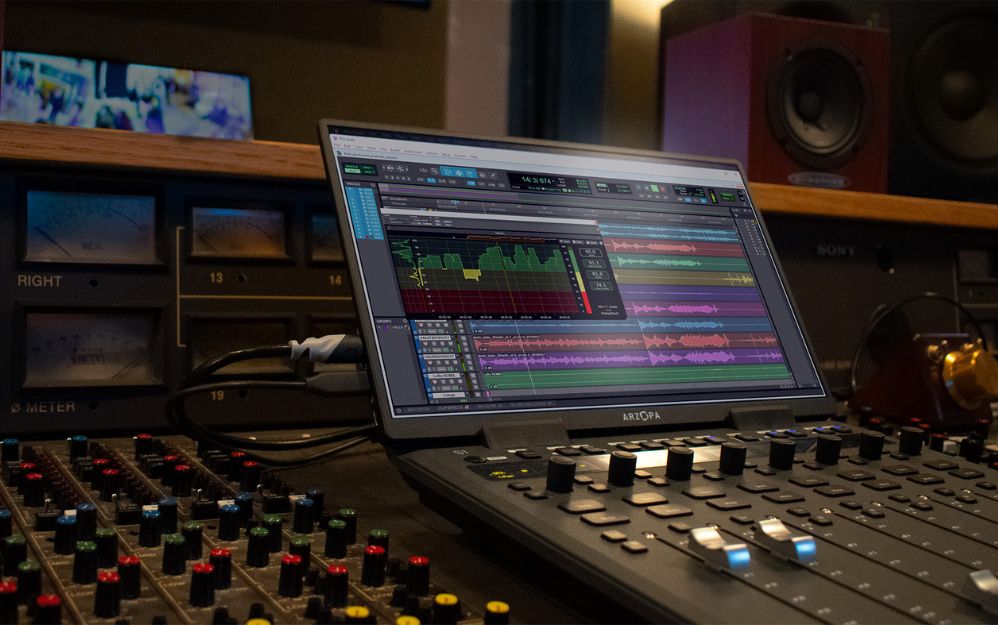 DialogCheck v1.1 también amplía su compatibilidad hasta configuraciones de audio 9.1.6, permitiendo trabajar con formatos inmersivos, surround y 3D