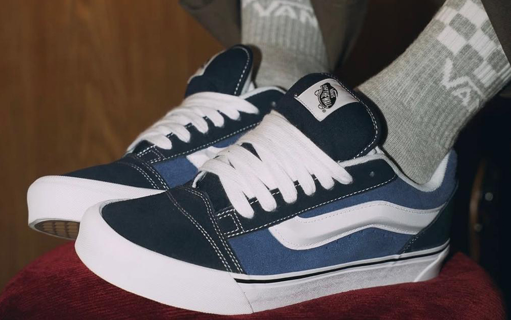 Knu Skool ya está disponible desde hoy en tiendas VANS seleccionadas y en canales digitales.