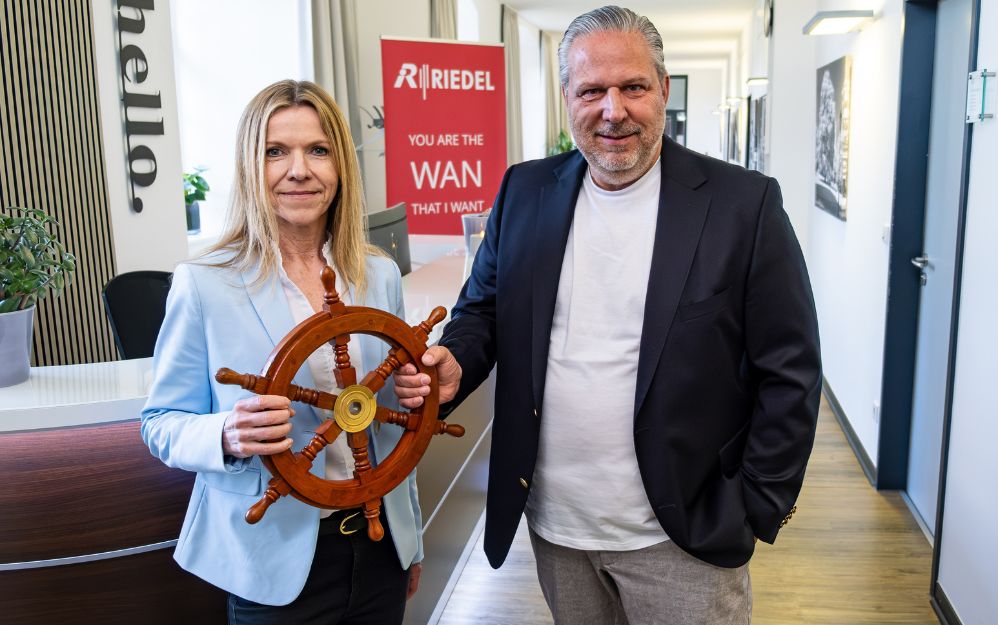 Gudrun Scharler junto a Michael Martens