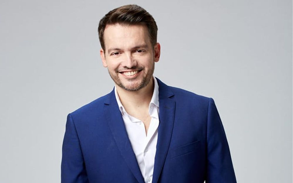 Gustavo Figueira guionista y actor