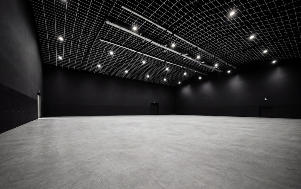Interior del Stage 7 de TIS Studios