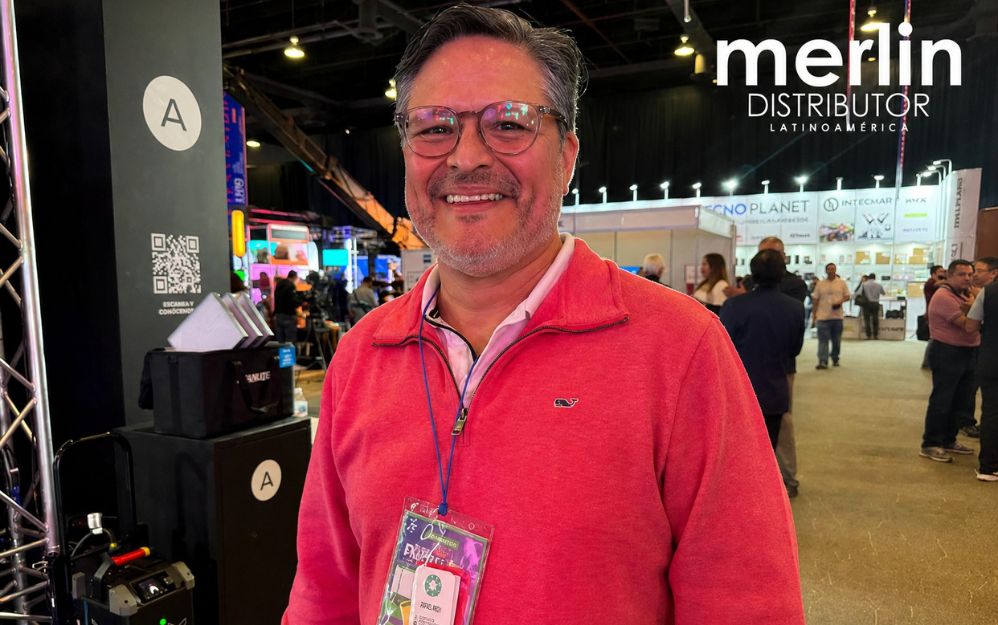 Jorge González de Merlin Distributor