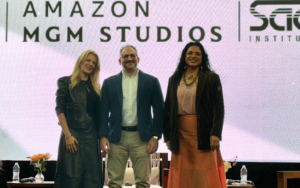 Carla Sanchez, moderadora; Tom Florino de Prime Video y Alejandra Frausto de Turismo CDMX
