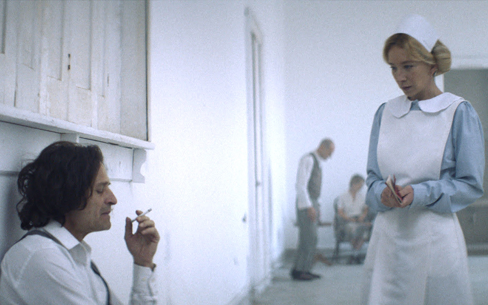 Antonin Artaud en el hospital psiquiátrico escena de la película Jíkuri