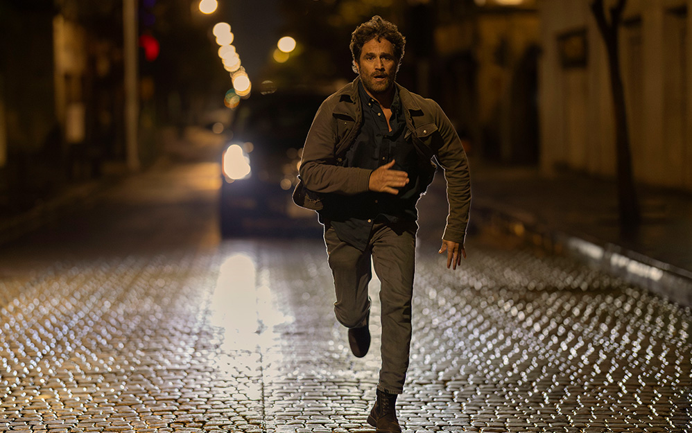 Elenco protagónico de la serie El círculo de Netflix y Lemon Studios