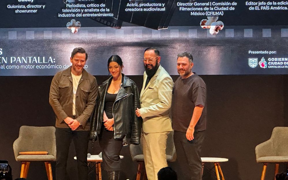 Panel Cultura pop también mueve la economía