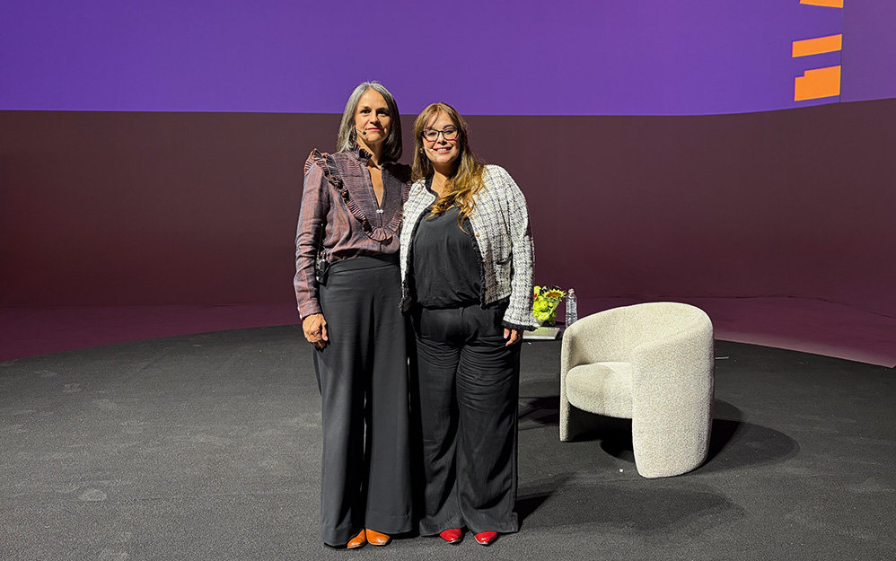Daniela Alatorre, del Imcine y Georgina de los Santos Torres, de la Unidad de Política de Ingresos Tributarios de la Secretaría de Hacienda y Crédito Público (SHCP)