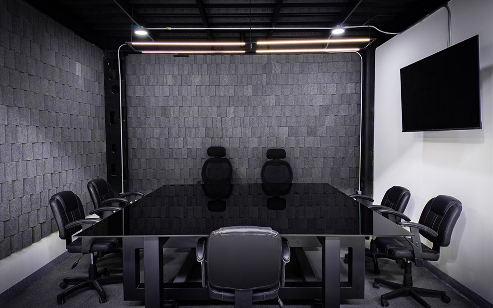 Instalaciones del nuevo hub creativo y foro de grabación de CimuX en León, Guanajuato.