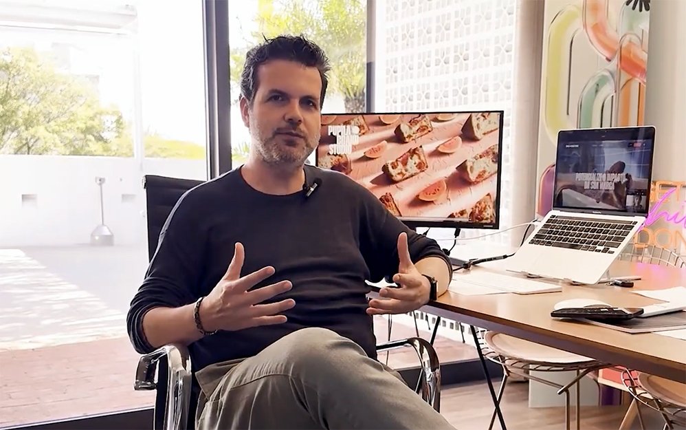 Daniel Alencar, fundador y CEO de Future Brand Studio