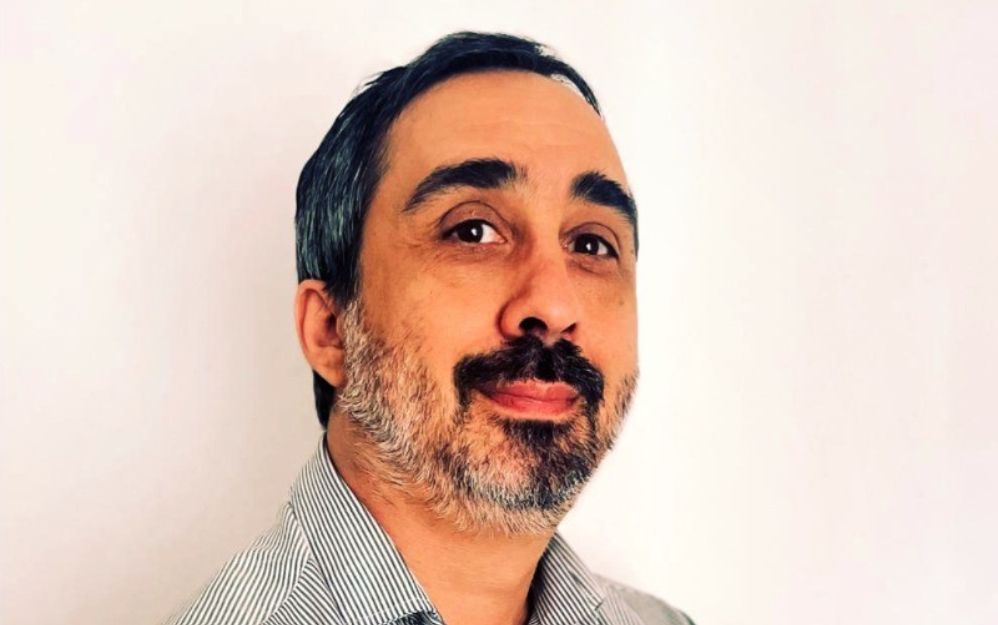 Salas llega a la agencia con más de 25 años de experiencia en medios, publicidad y comunicación