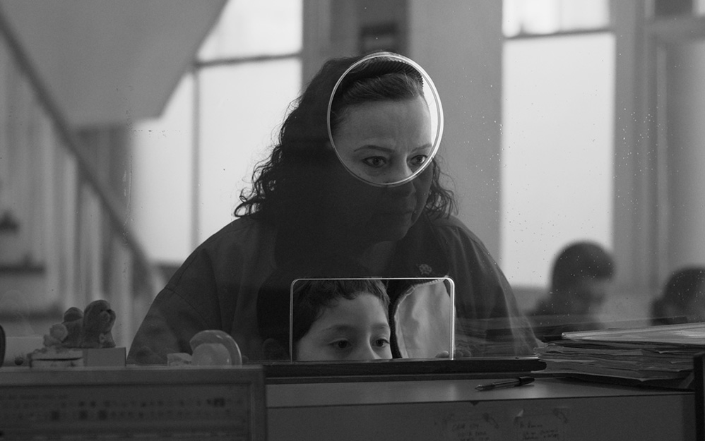 Fotograma de la película 'Moscas' del director mexicano Fernando Eimbcke, presentada en MUBI FEST Bogotá 2026.